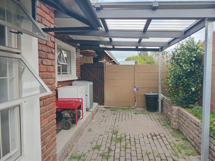 To Let 2 Bedroom Property for Rent in George South Western Cape